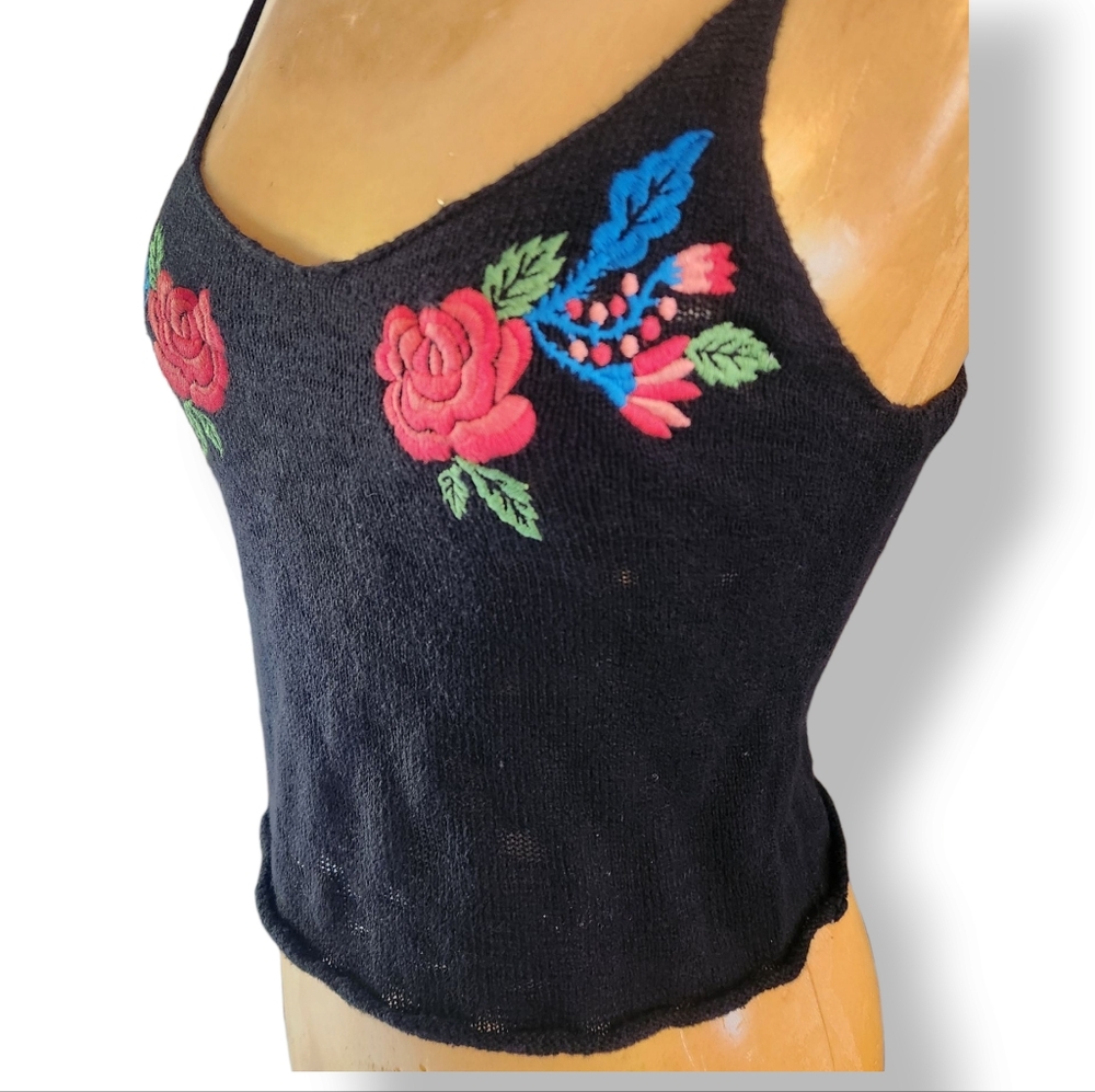 Divided Knit Black Floral Embroidered Women's Tank S